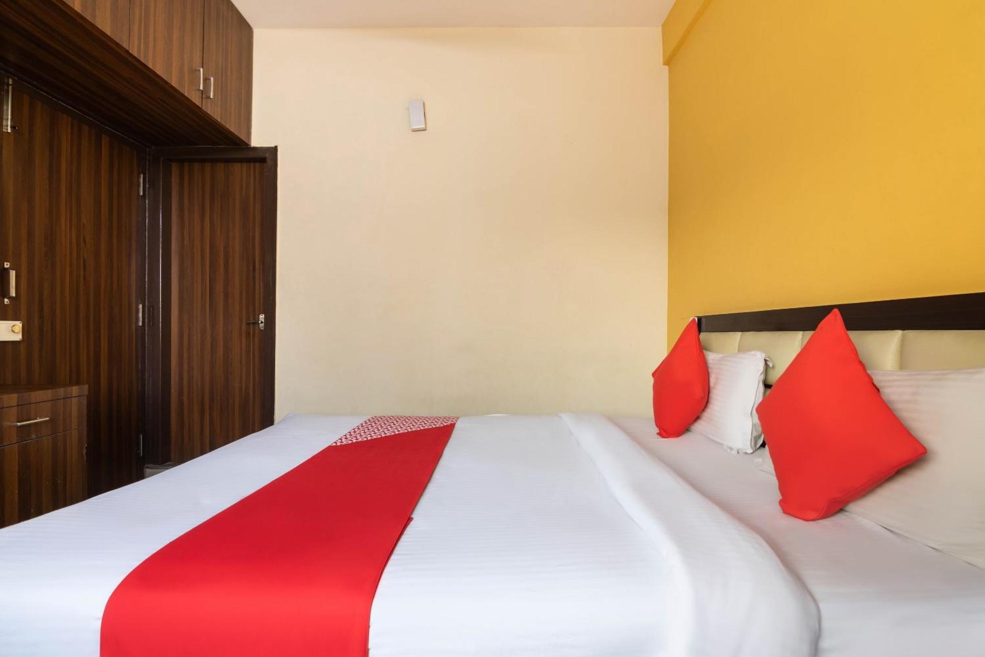 Hotel O Royal Inn Бангалор Экстерьер фото